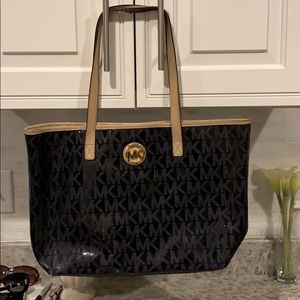 Michael Kors Tote